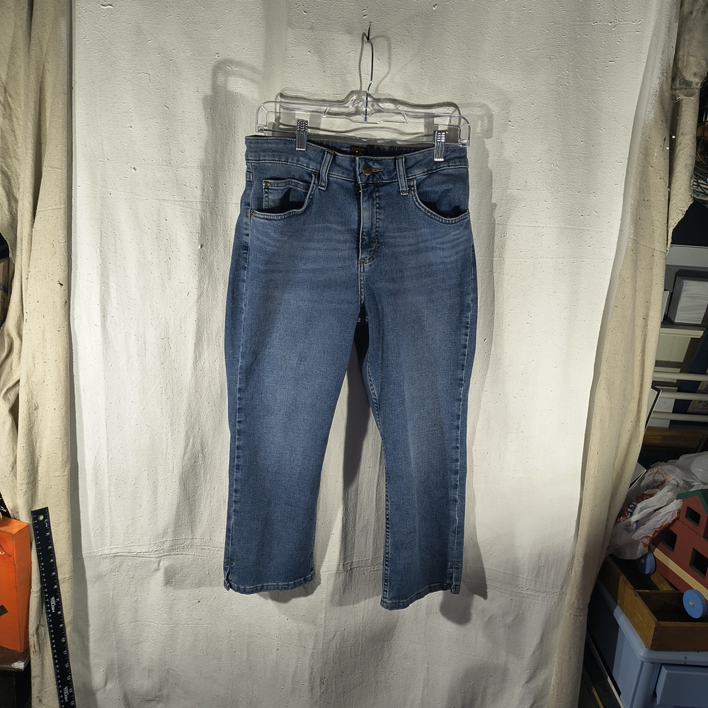Lee Women's Size 10  Blue Jeans